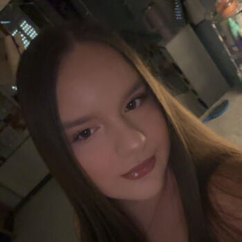 Babysitter Kronstorf: Ajla