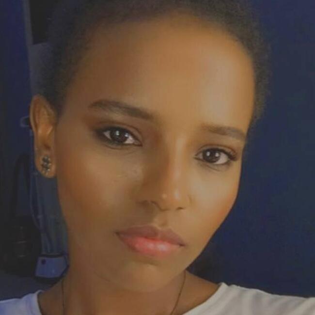 Babysitter in Sharjah city: Woyen