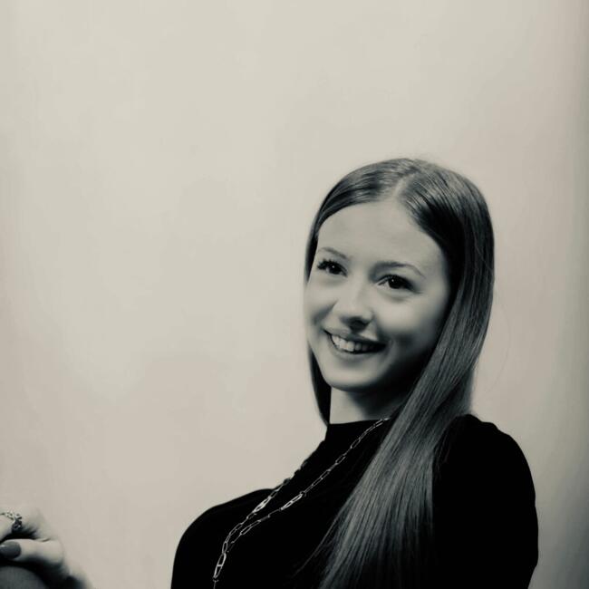 Babysitter in Potigny: Naomie