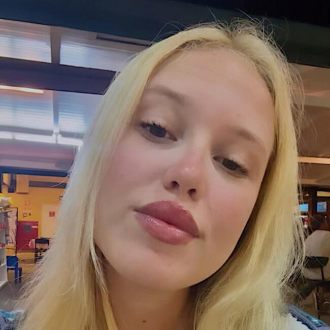 Babysitter in Guarujá: Gabriela