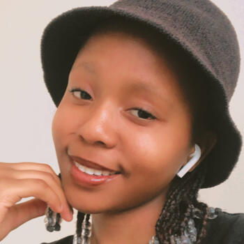 Babysitter in Johannesburg: Tshwarelo