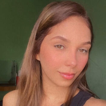 Babysitter in Queimados: Tamires