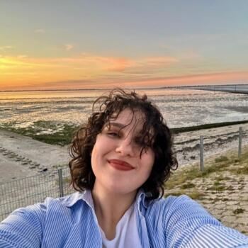 Baby-sitter à Créteil: Ines