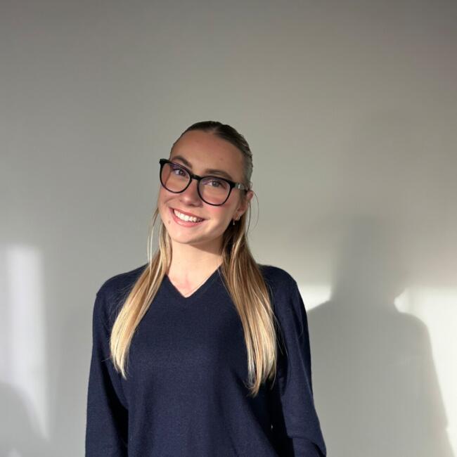 Babysitter in Franconville: Candice