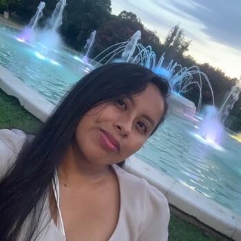 Babysitter in Vitoria-Gasteiz: Alejandra