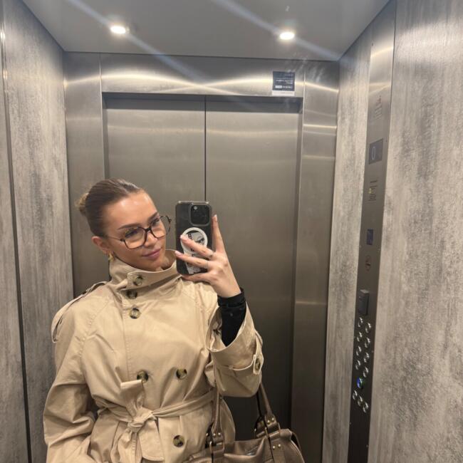 Babysitter in Pontarmé: Lana