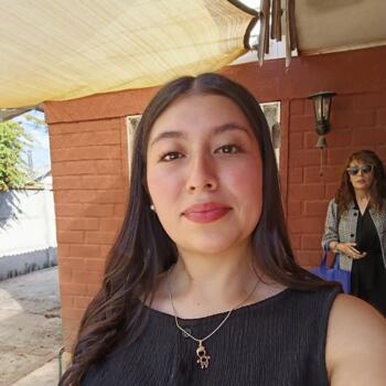 Babysitter in San Nicolás: Yohanna