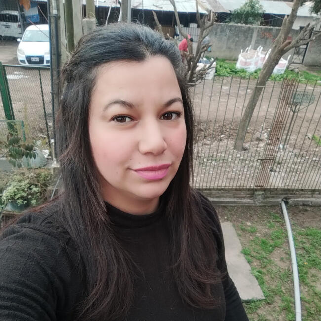 Babysitter in Quilmes: Monica