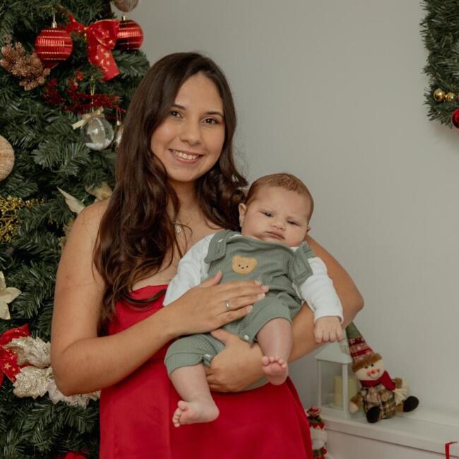 Babá em Londrina: Amanda