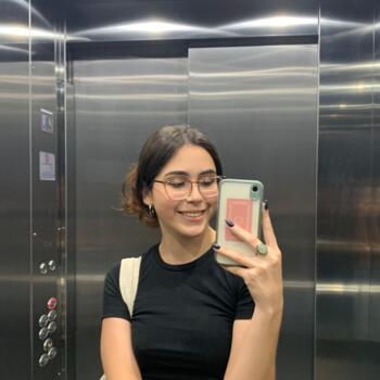 Babysitter in Miraflores District: Sofia