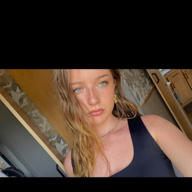 Babysitter in Bauvin: Clara