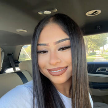 Babysitter in Laredo: Jaylene