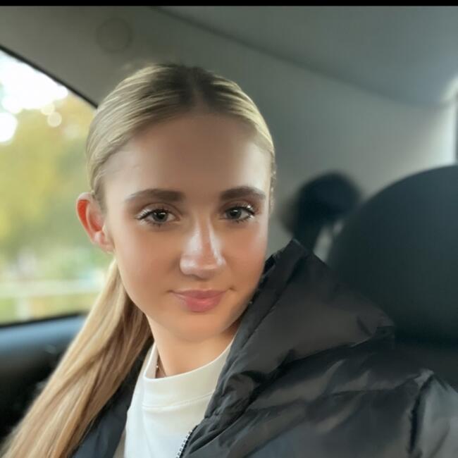 Babysitter in Nootdorp: Claire