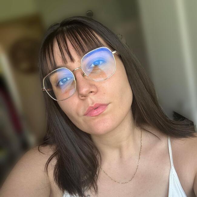 Babysitter in Carcassonne: Elodie