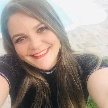 Babá em Cascavel: Camila