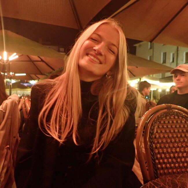 Babysitter in Aix-en-Provence: Lilly