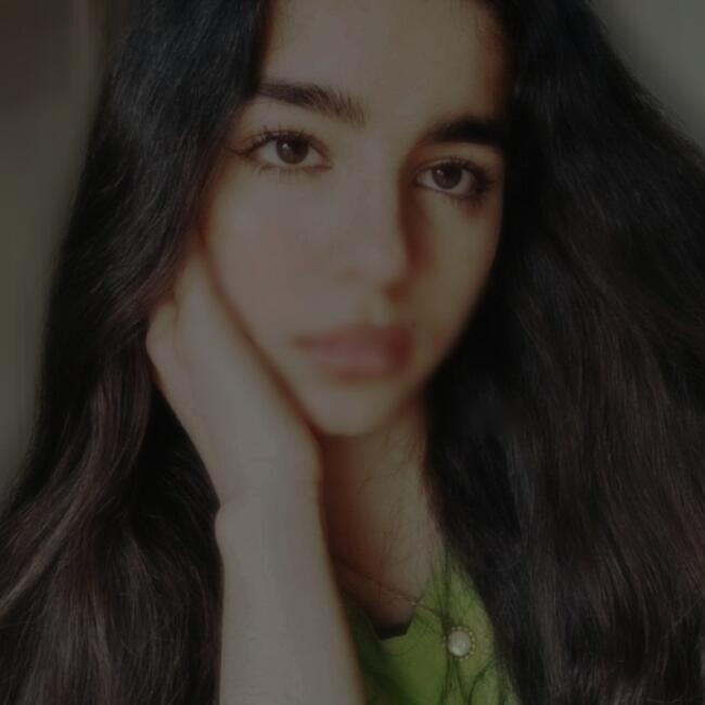 Babysitter in Ciney: Lana