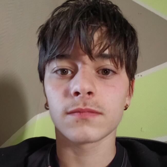 Babysitter in Kernilis: Mathys