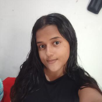 Babysitter in Bogotá: Marya claudia