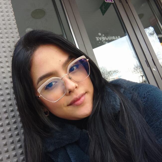 Niñera en Badalona: Alejandra