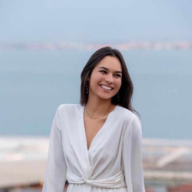 Babysitter in Loures: Bárbara