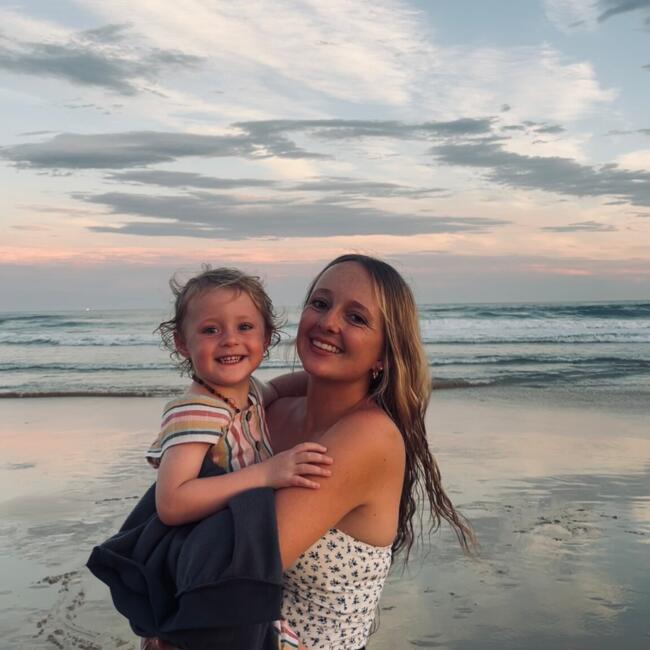 Babysitter in Centurion: Alicia