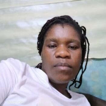 Nanny Cape Town: Mona