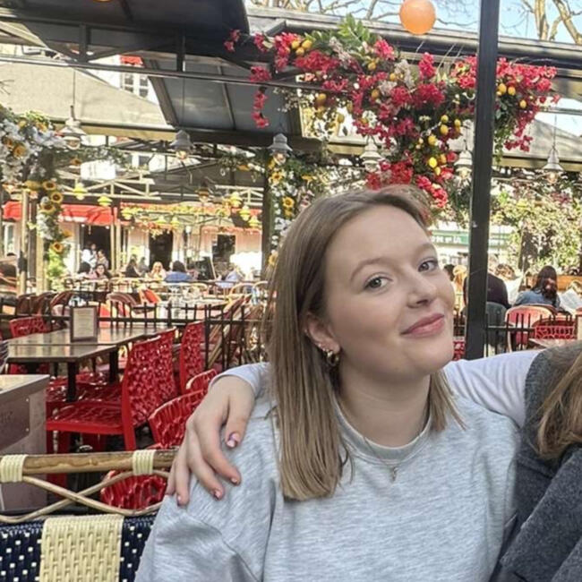Baby-sitter in Hasselt: Charlotte