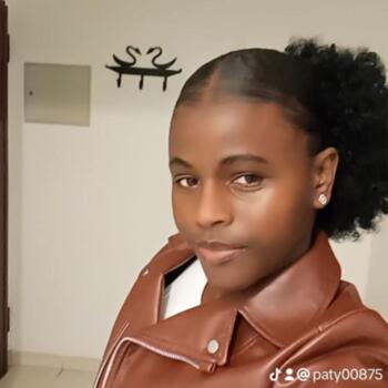 Babysitter in Cacém: Onicia