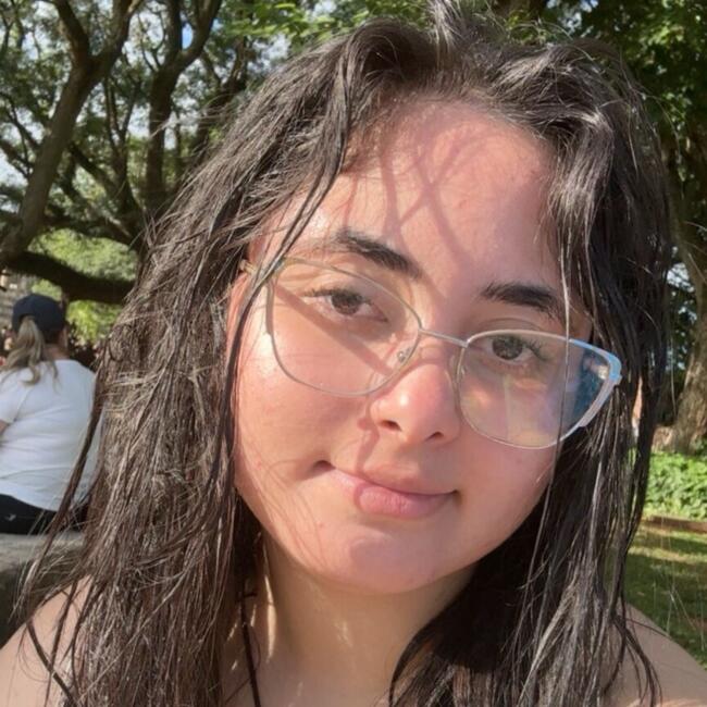 Babá em Embu das Artes: Jessica