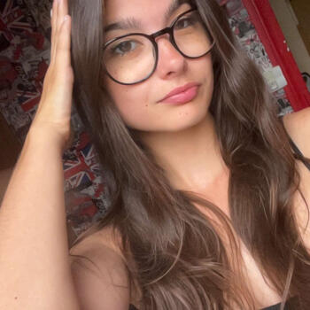 Babysitter in Montagny-en-Vexin: Gwenaelle