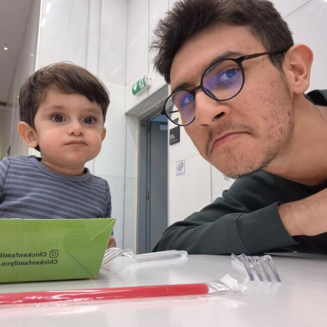 Babysitter in Yerevan: Amirmahdi