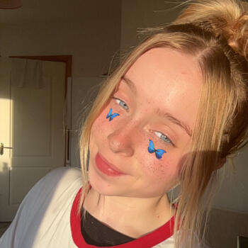 Nanny in An Muileann gCearr: Lilly