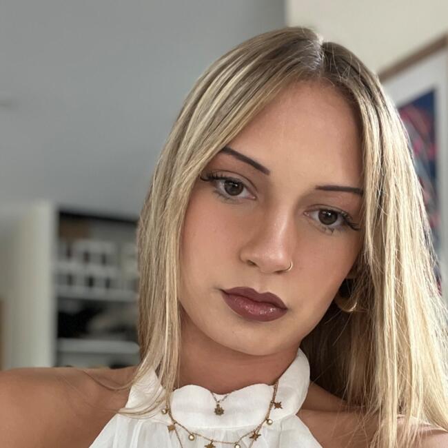 Babysitter in Magescq: Maloya