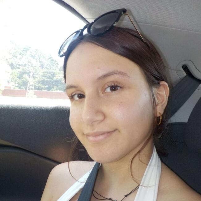 Babysitter in Feilding: Layla