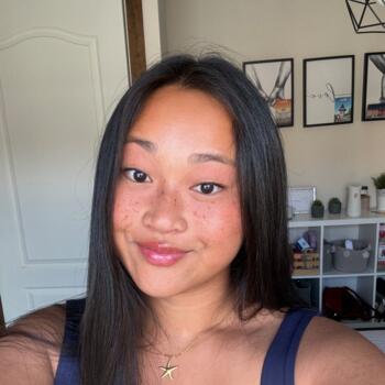 Babysitter in Vilanova i la Geltrú: Marian Jin