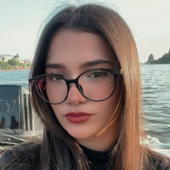 Babysitter in Fortaleza: Leticia