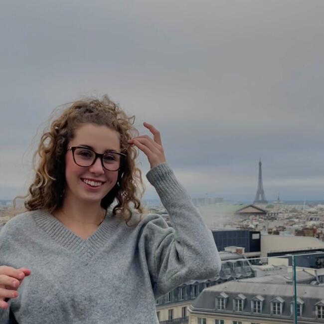 Babysitter a Biassono: CAMILLA