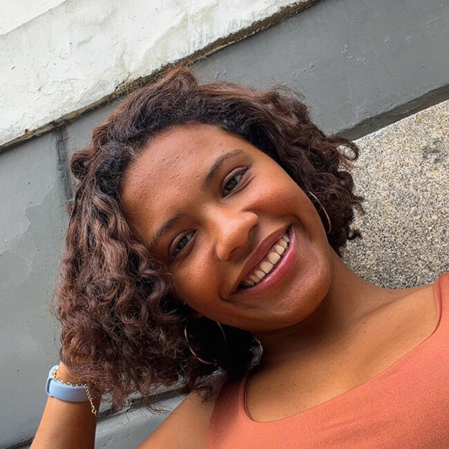 Babá em Petrópolis: Juliana