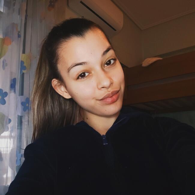 Babysitter in Galatsi: Eva