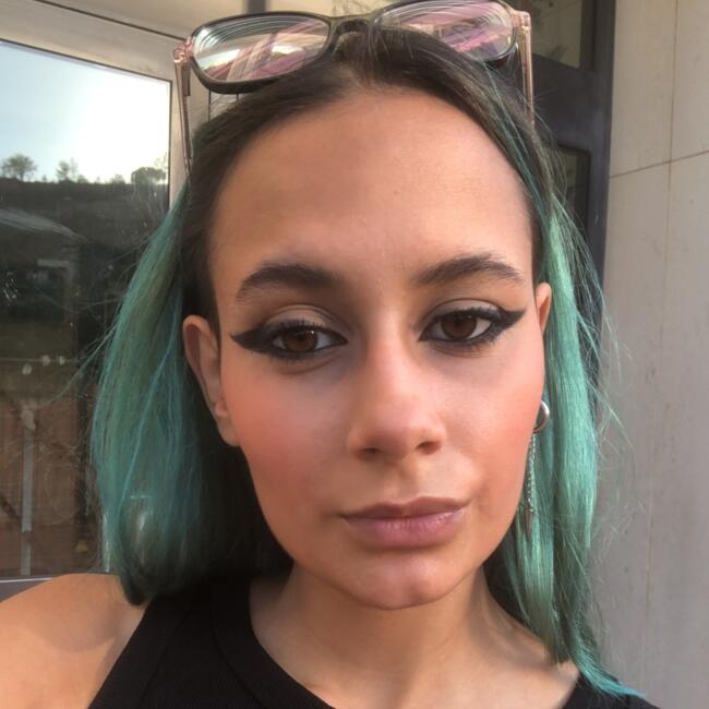 Babysitter a Napoli: Ilaria