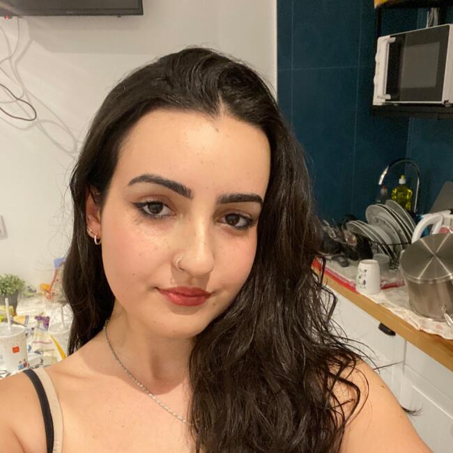 Babysitter in Amor: Joana