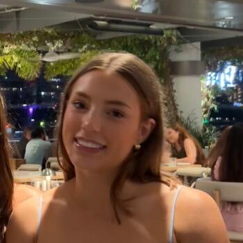 Babysitter Brisbane: Charlotte