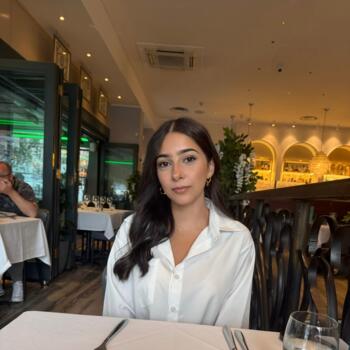 Babysitter in Tipton: Hassana