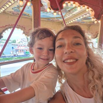 Offre d'emploi pour assistante maternelle à Roquevaire: emploi de baby-sitting Morgane