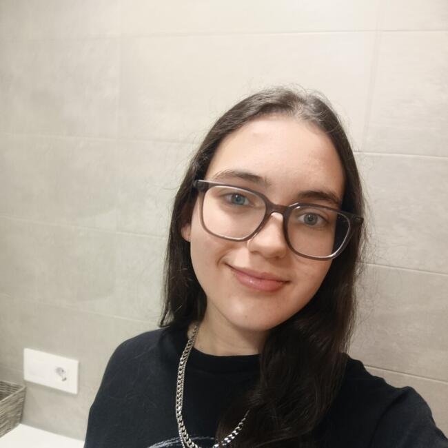 Canguro en Logroño: Leire