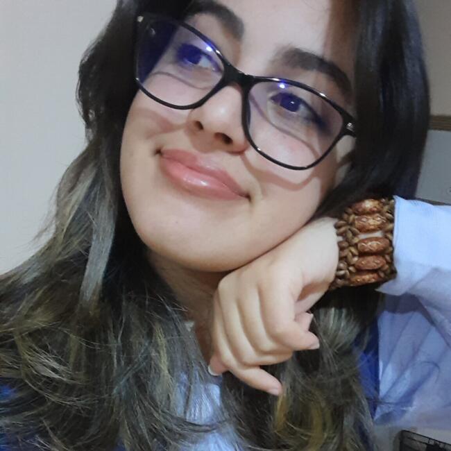 Babysitter in Lisbon: Sofia