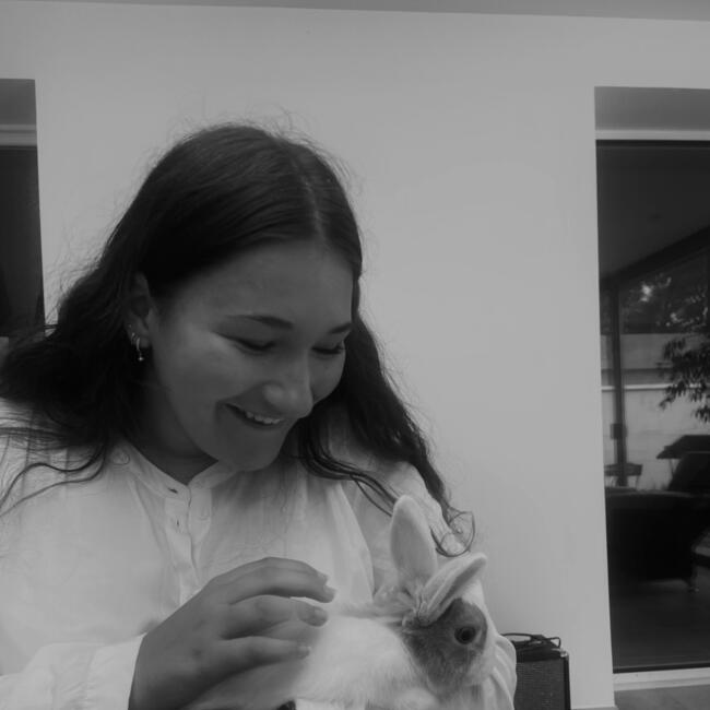 Babysitter in Les Herbiers: Elona