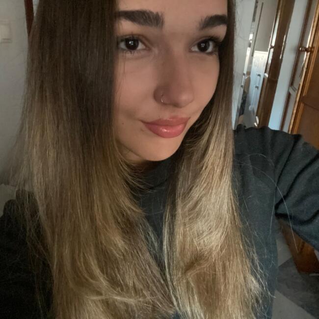 Niñera en Huelva: Alejandra