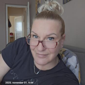 Babysitter in Debrecen: Enikő